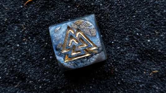 Valknut artisan keycap