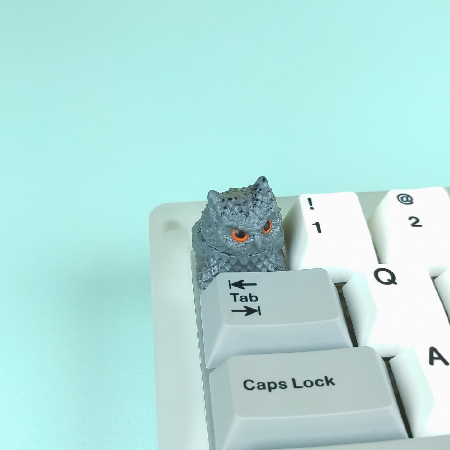 フクロウ職人 キーキャップ #82