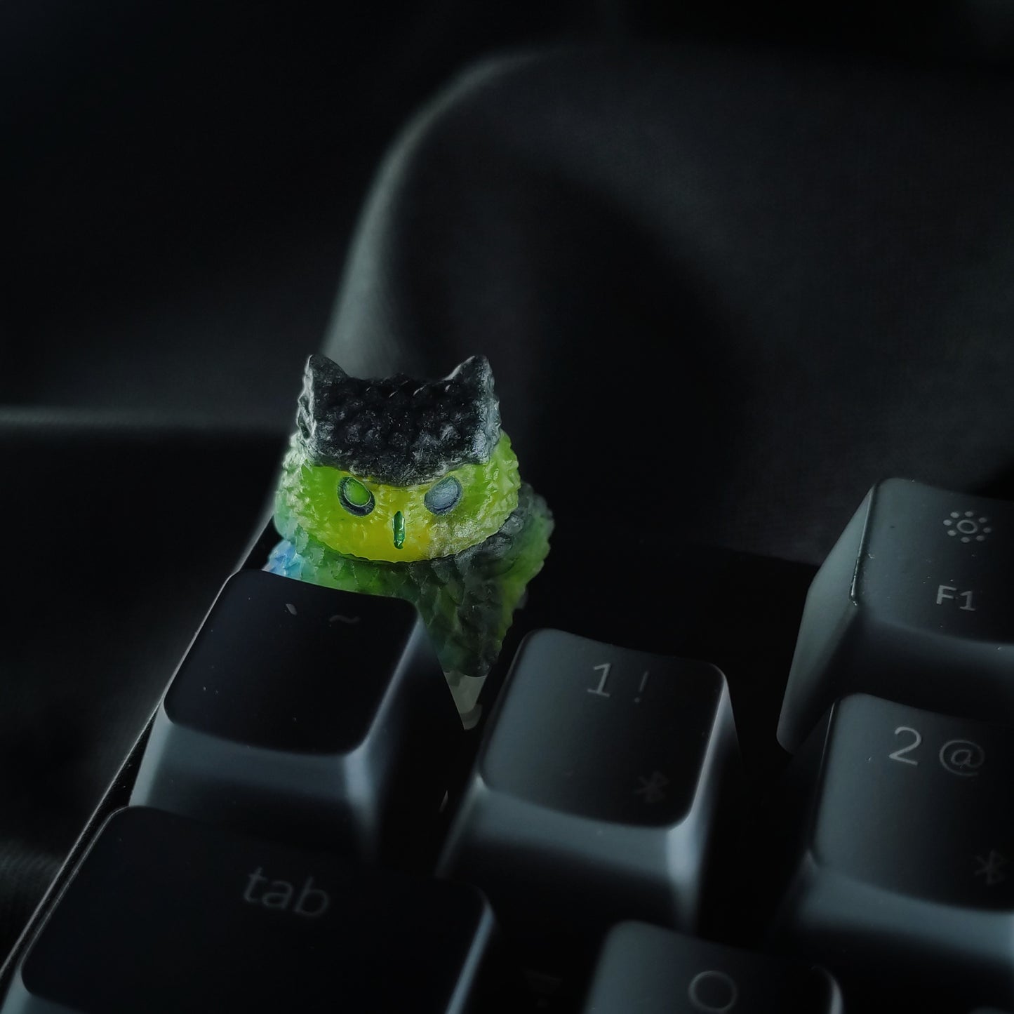 フクロウ職人 キーキャップ #76