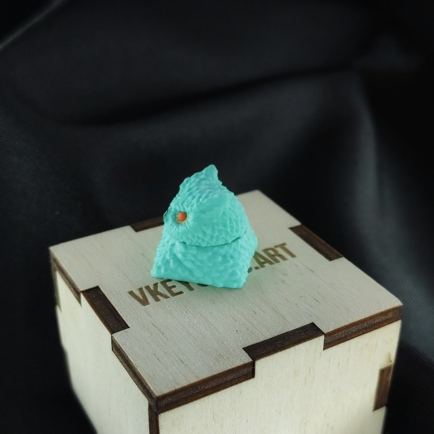 Owl artisan keycap #66