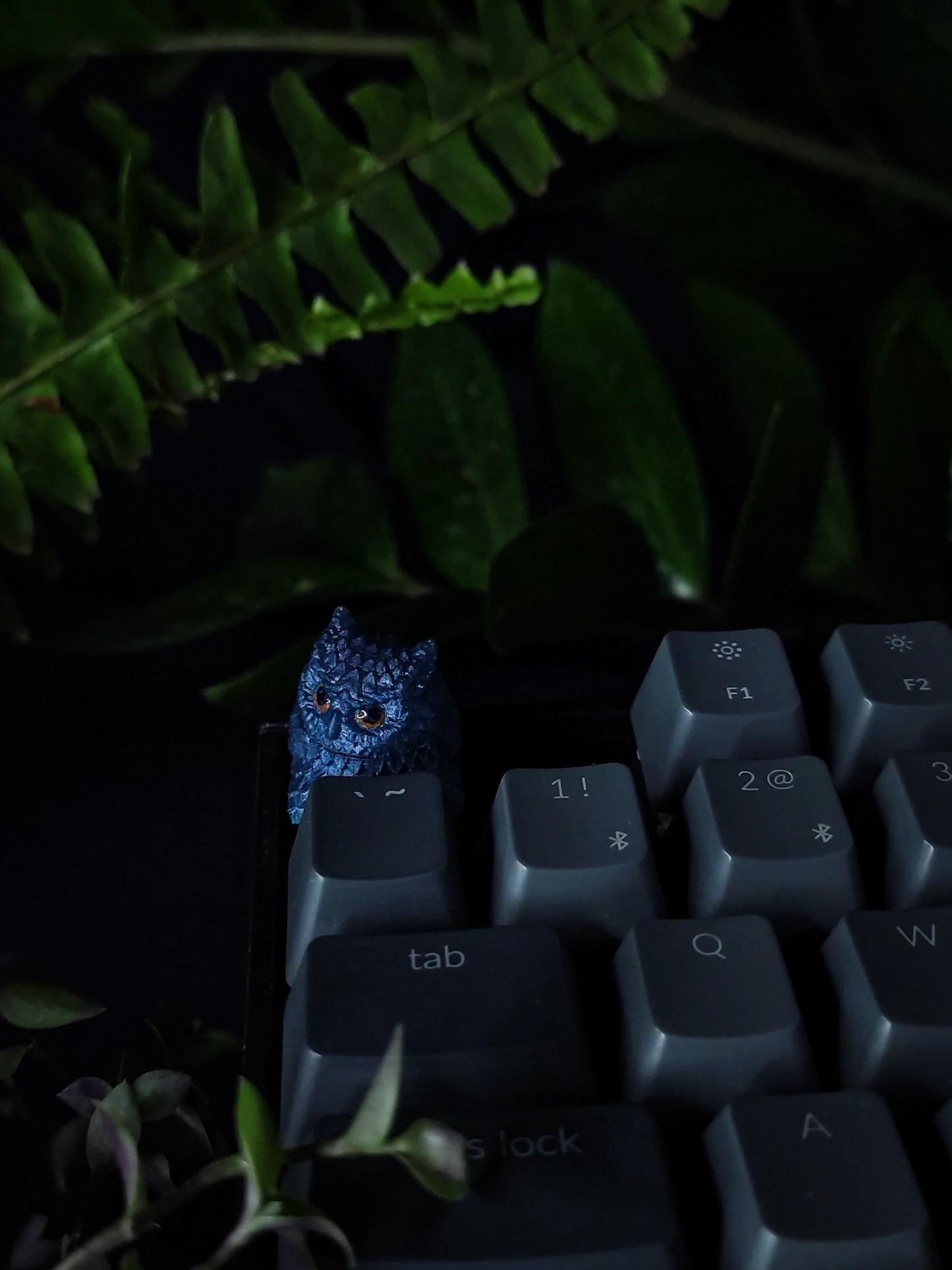 Owl artisan keycap #44