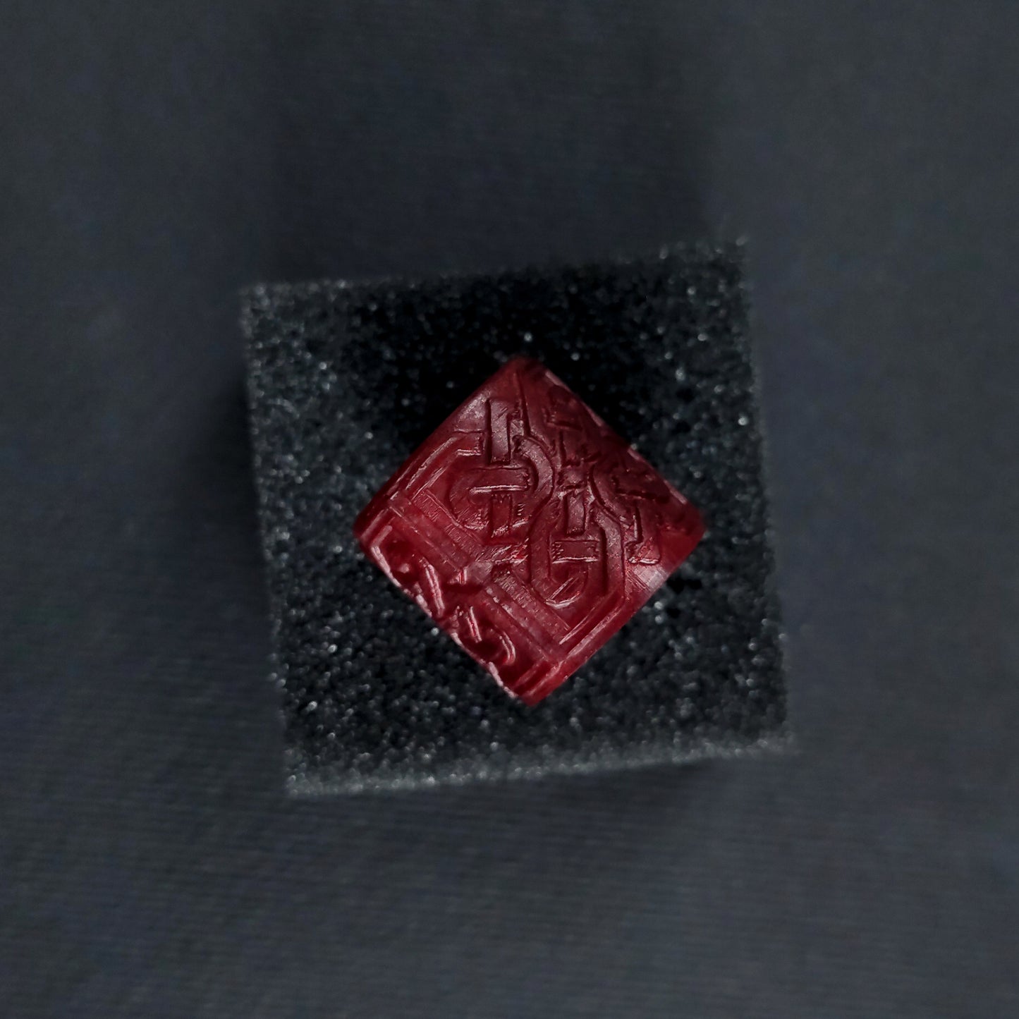 Norse Knob V2 Red / Red-Black