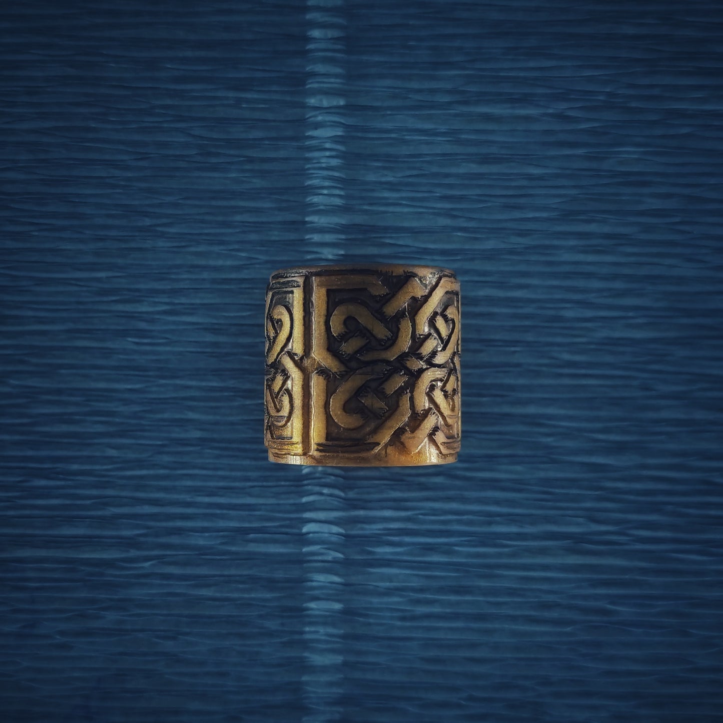 Norse knob