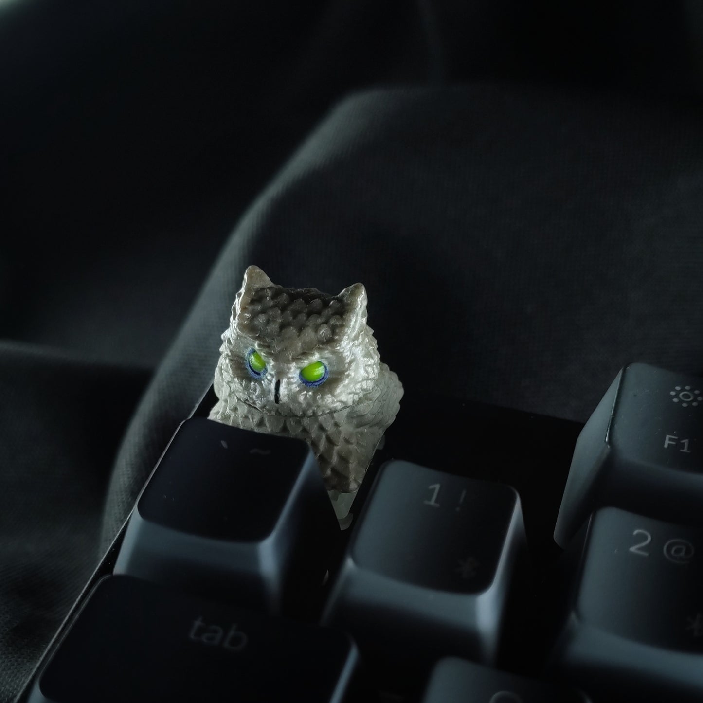 Owl artisan keycap #73