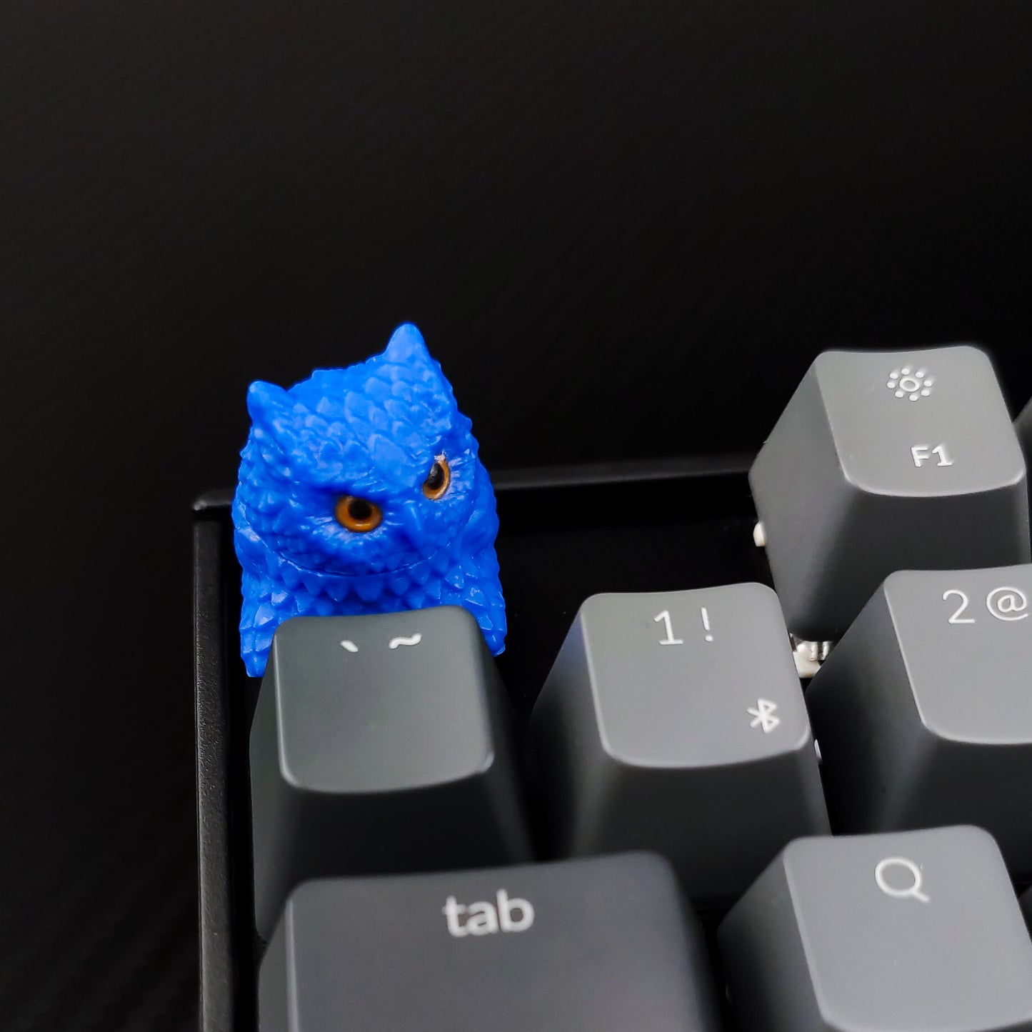 Owl artisan keycap #79